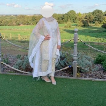 Inaya wedding outfith